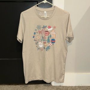 Graphic Christmas tee- short sleeve